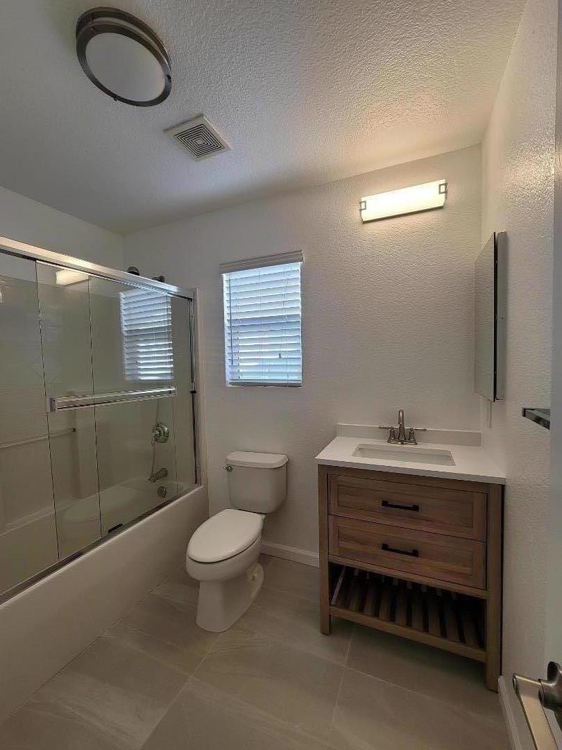 Detail Gallery Image 14 of 16 For Carter Ave, Newark,  CA 94560 - 3 Beds | 2/1 Baths