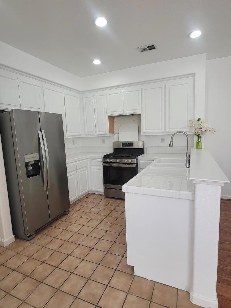 Detail Gallery Image 25 of 31 For 7350 Carter Ave, Newark,  CA 94560 - 3 Beds | 2/1 Baths