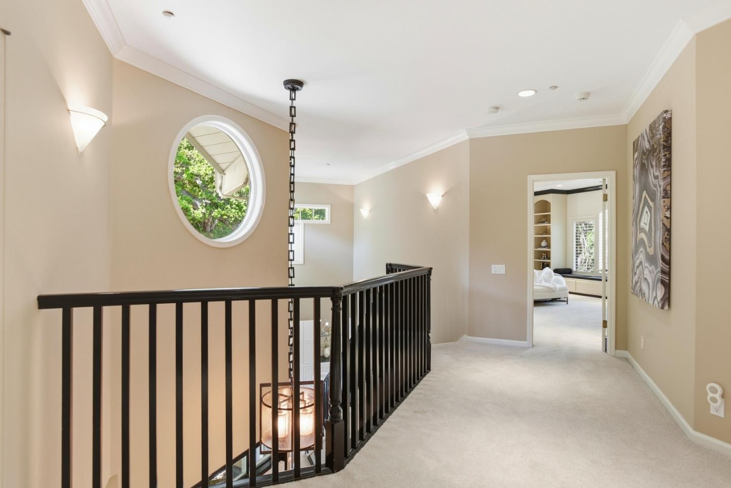 Detail Gallery Image 21 of 47 For 2060 Bunker Hill Dr, San Mateo,  CA 94402 - 4 Beds | 3 Baths