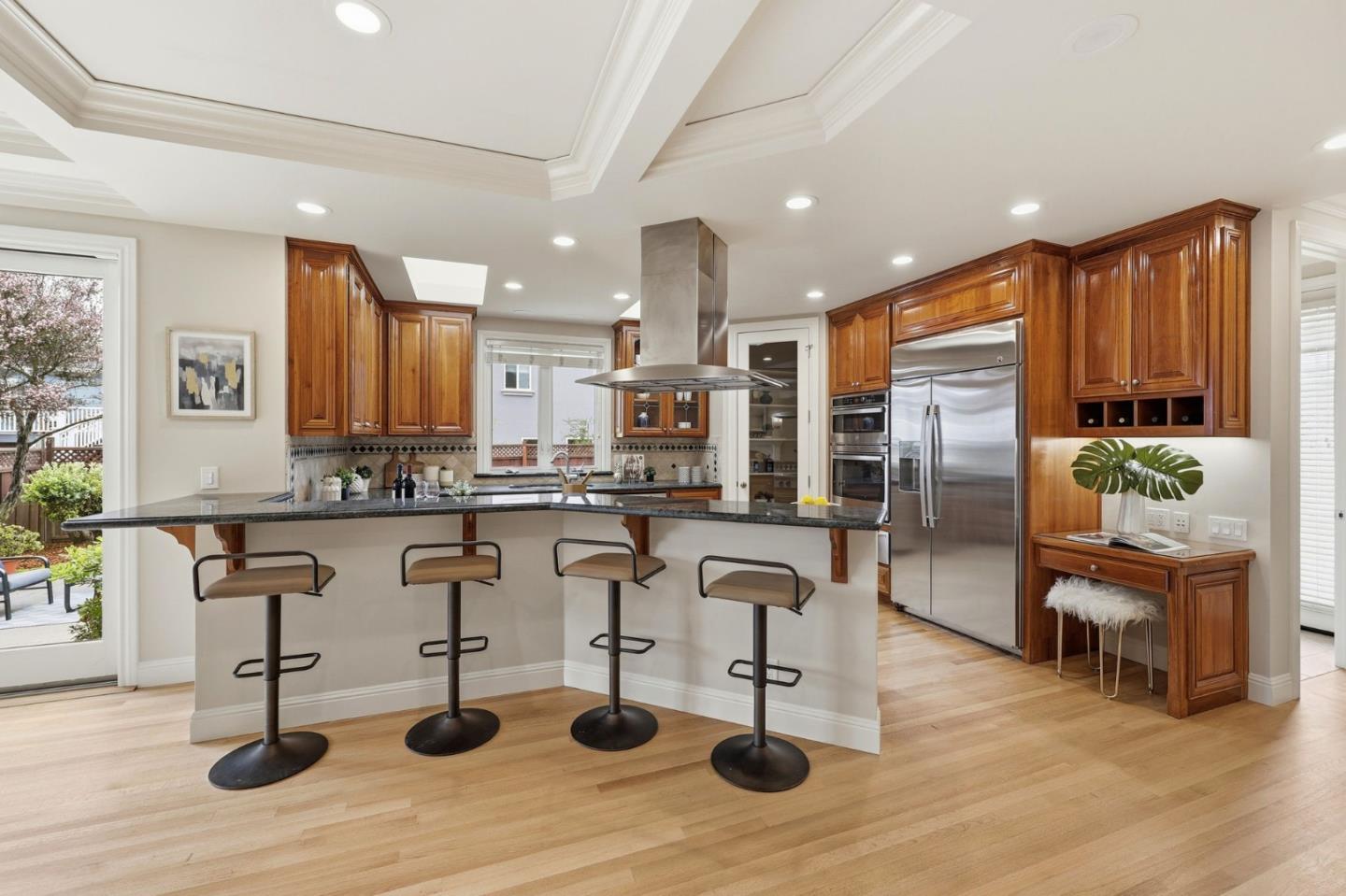 Detail Gallery Image 16 of 67 For 606 Highland Ave, Half Moon Bay,  CA 94019 - 4 Beds | 3 Baths