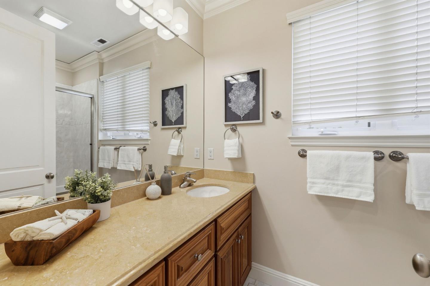 Detail Gallery Image 30 of 67 For 606 Highland Ave, Half Moon Bay,  CA 94019 - 4 Beds | 3 Baths