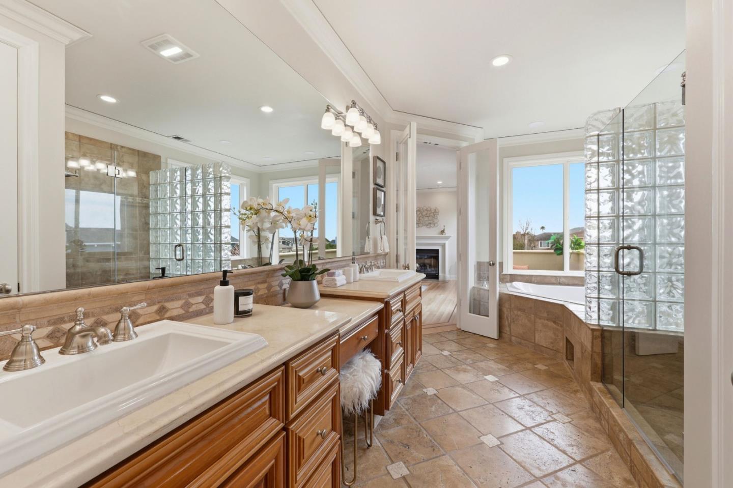 Detail Gallery Image 44 of 67 For 606 Highland Ave, Half Moon Bay,  CA 94019 - 4 Beds | 3 Baths