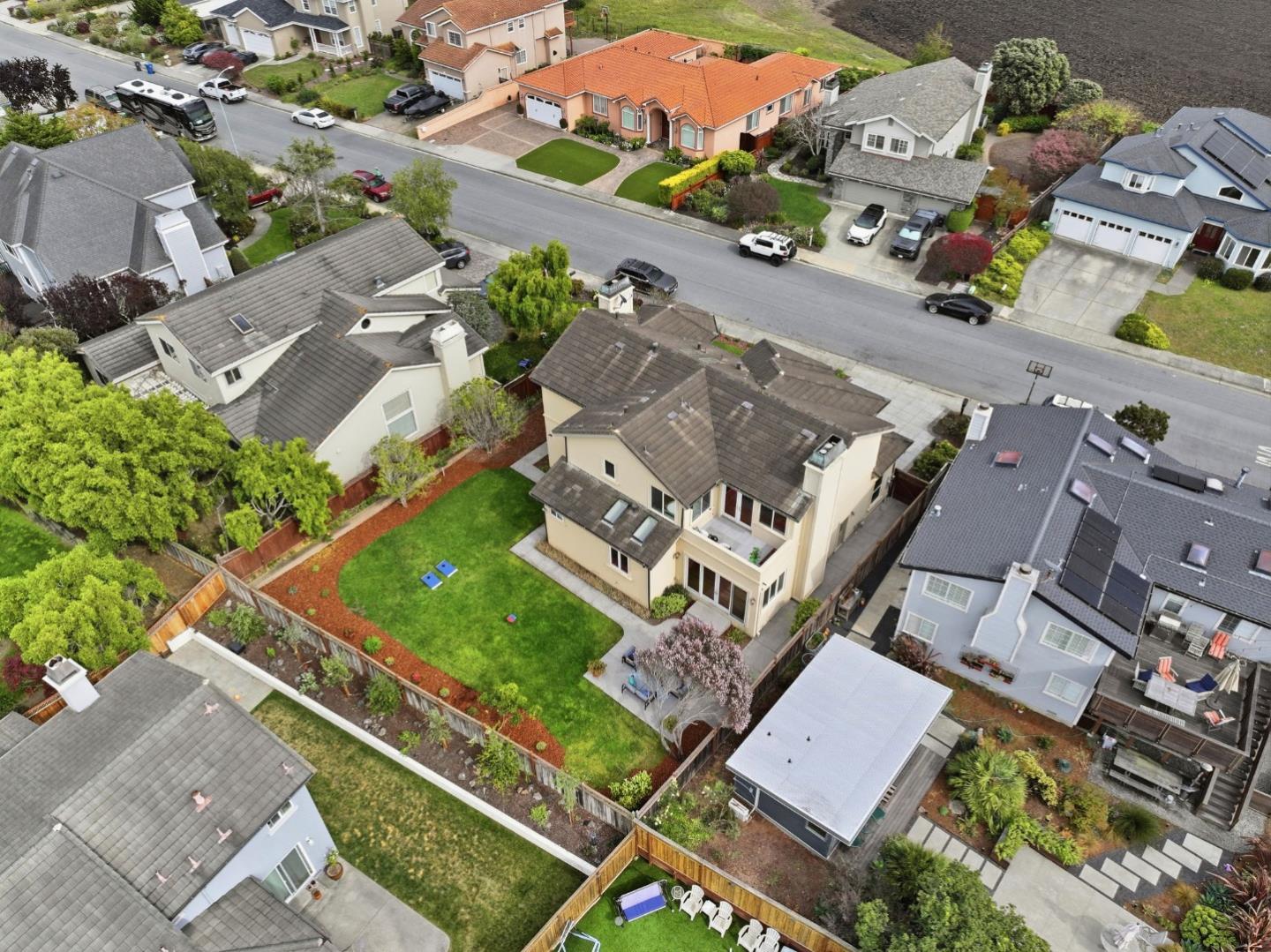 Detail Gallery Image 65 of 67 For 606 Highland Ave, Half Moon Bay,  CA 94019 - 4 Beds | 3 Baths