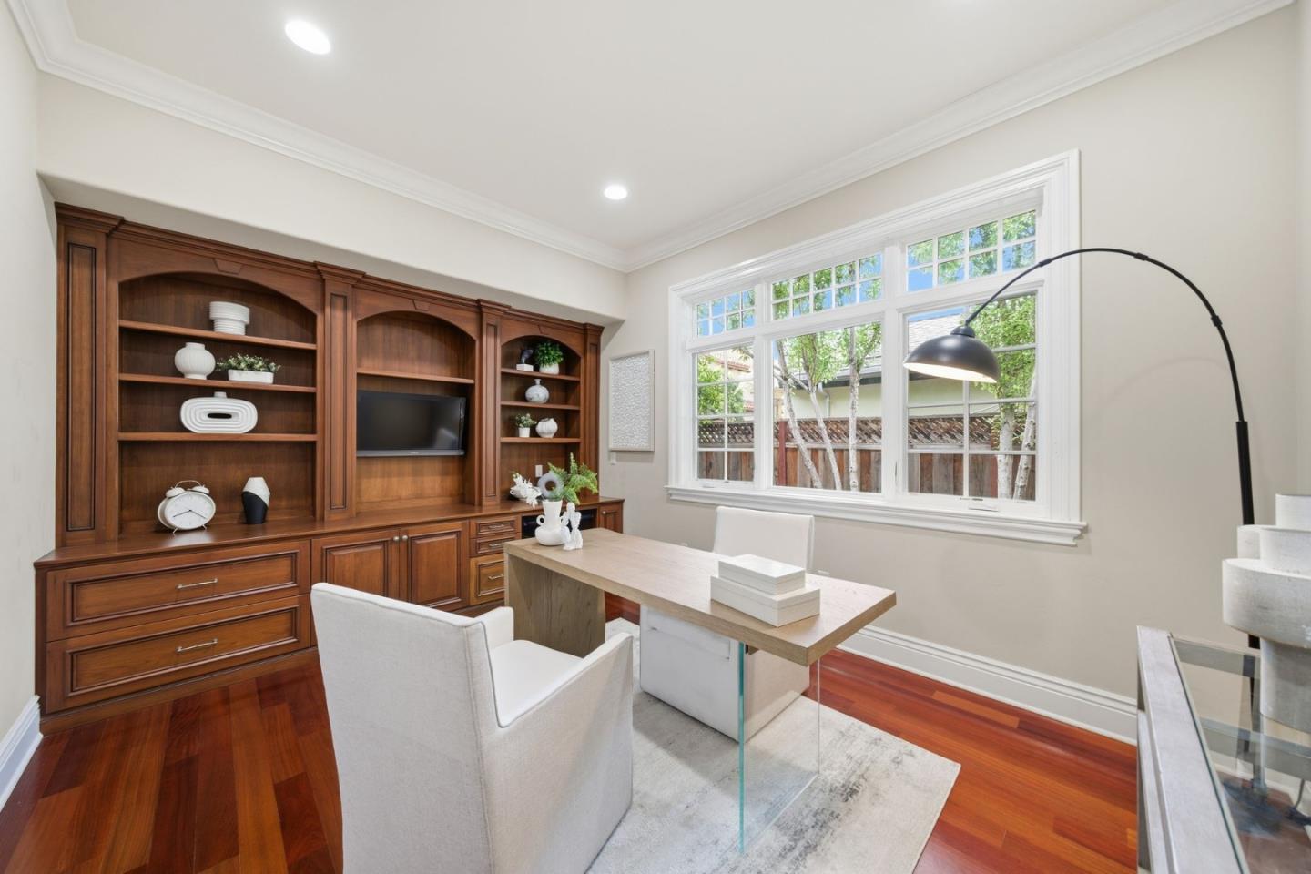 Detail Gallery Image 16 of 83 For 1826 Waverley St, Palo Alto,  CA 94301 - 4 Beds | 4 Baths