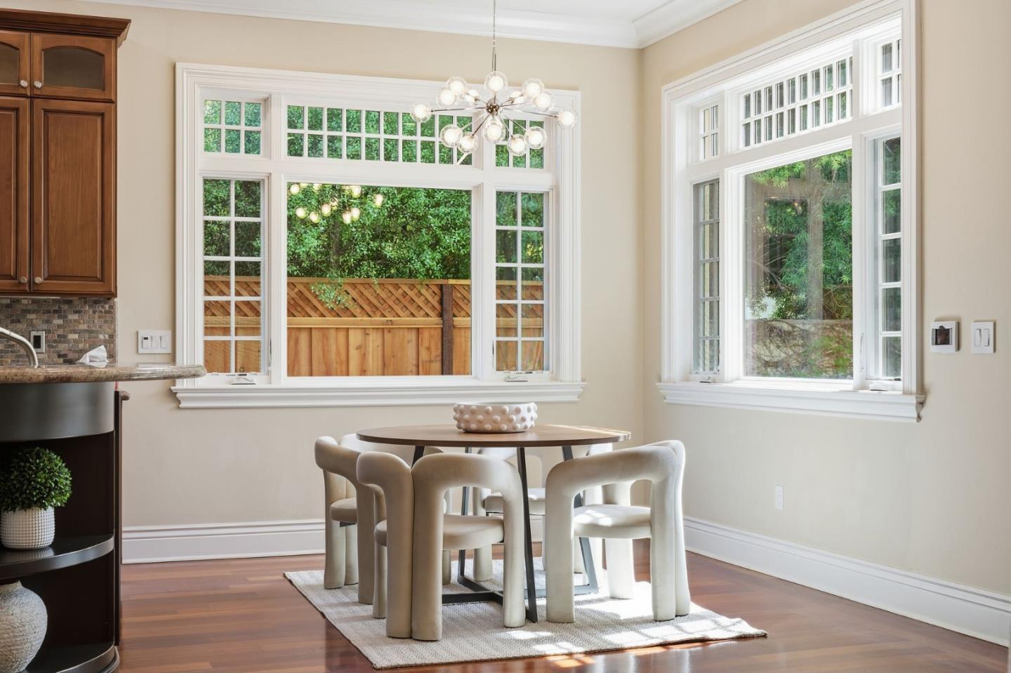 Detail Gallery Image 24 of 83 For 1826 Waverley St, Palo Alto,  CA 94301 - 4 Beds | 4 Baths