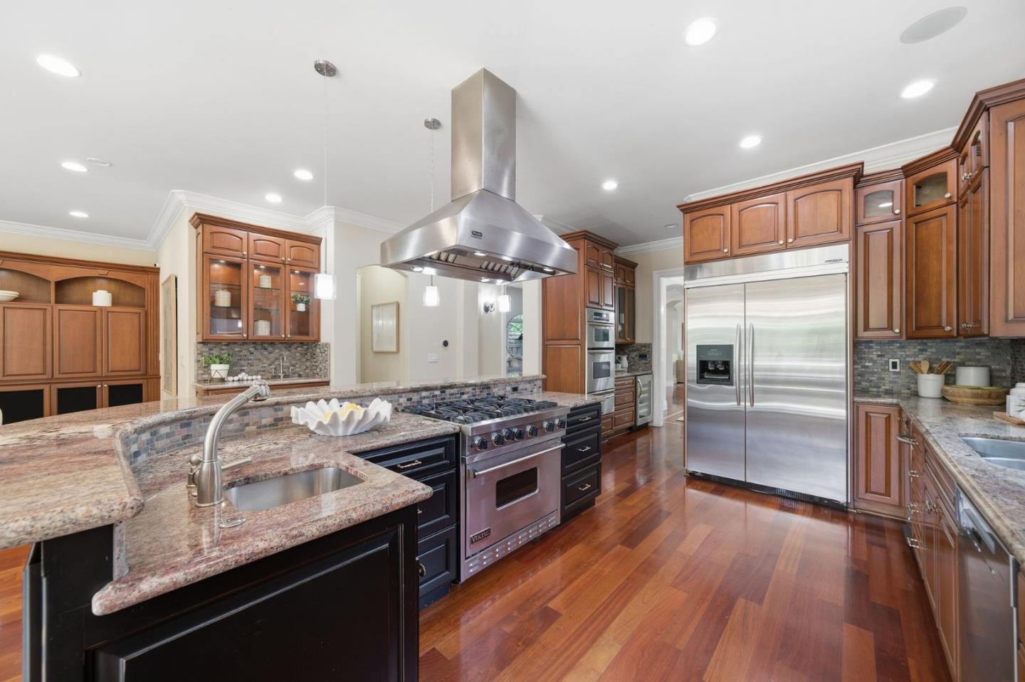 Detail Gallery Image 25 of 83 For 1826 Waverley St, Palo Alto,  CA 94301 - 4 Beds | 4 Baths