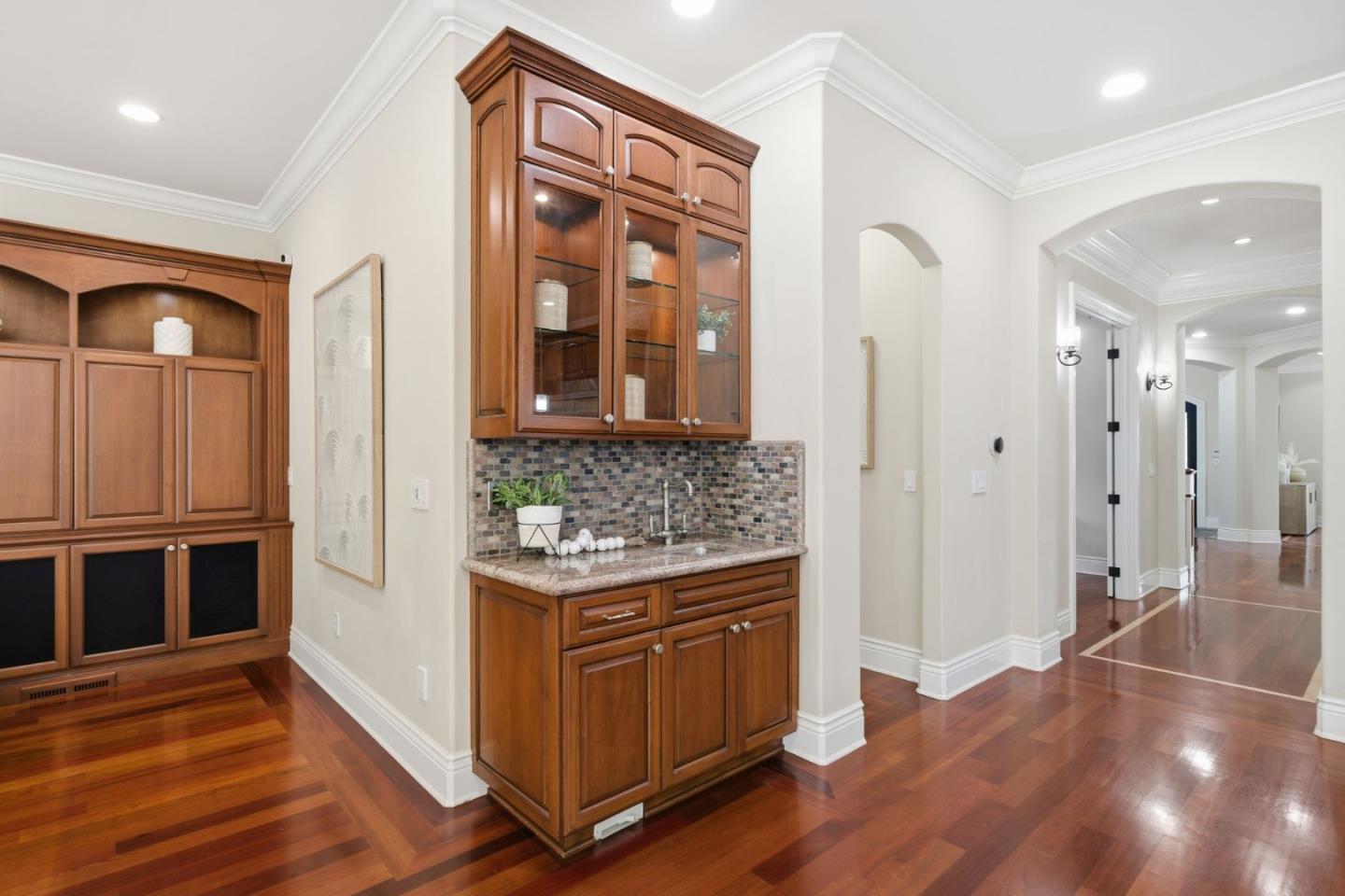 Detail Gallery Image 28 of 83 For 1826 Waverley St, Palo Alto,  CA 94301 - 4 Beds | 4 Baths