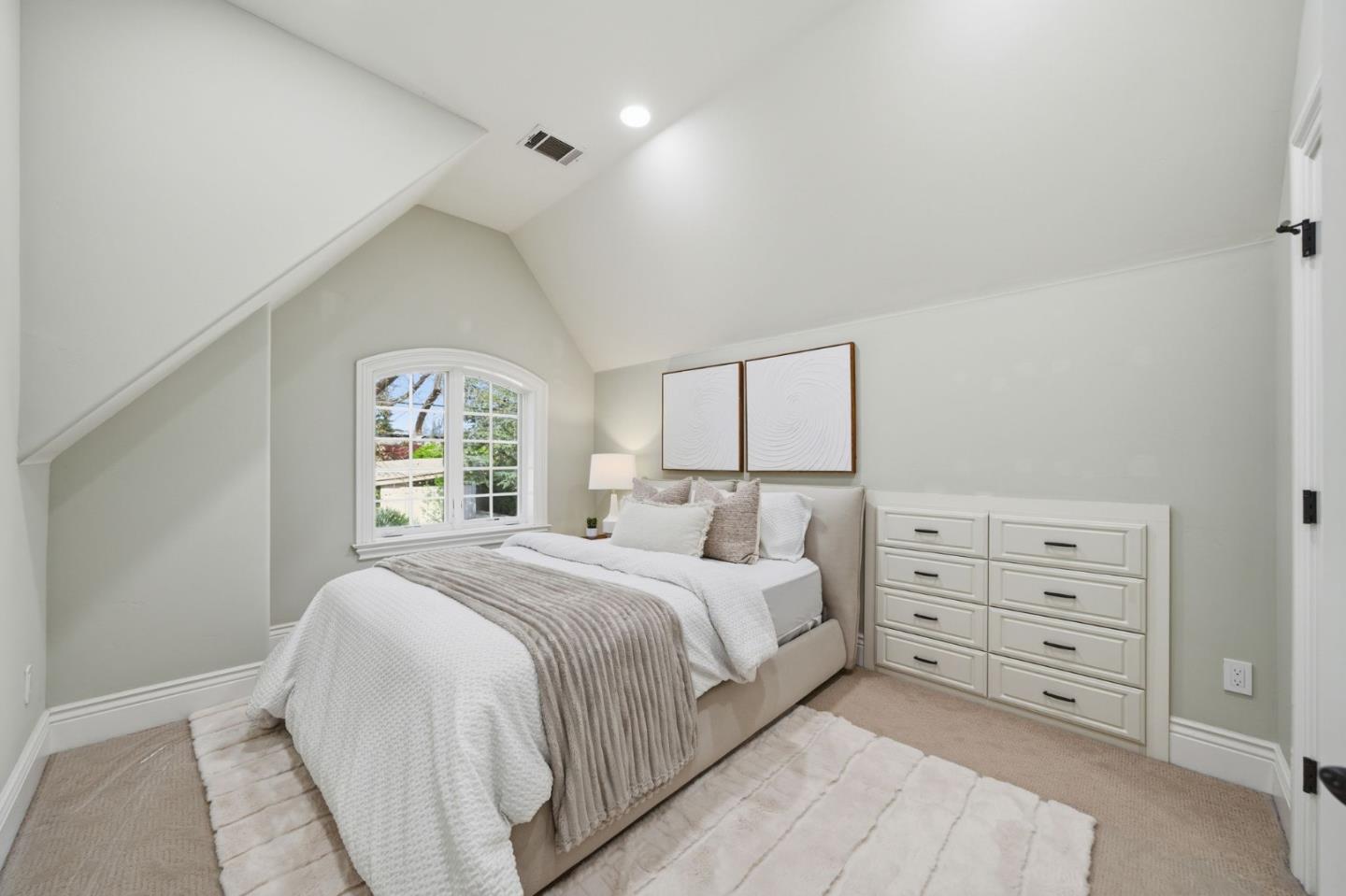 Detail Gallery Image 48 of 83 For 1826 Waverley St, Palo Alto,  CA 94301 - 4 Beds | 4 Baths