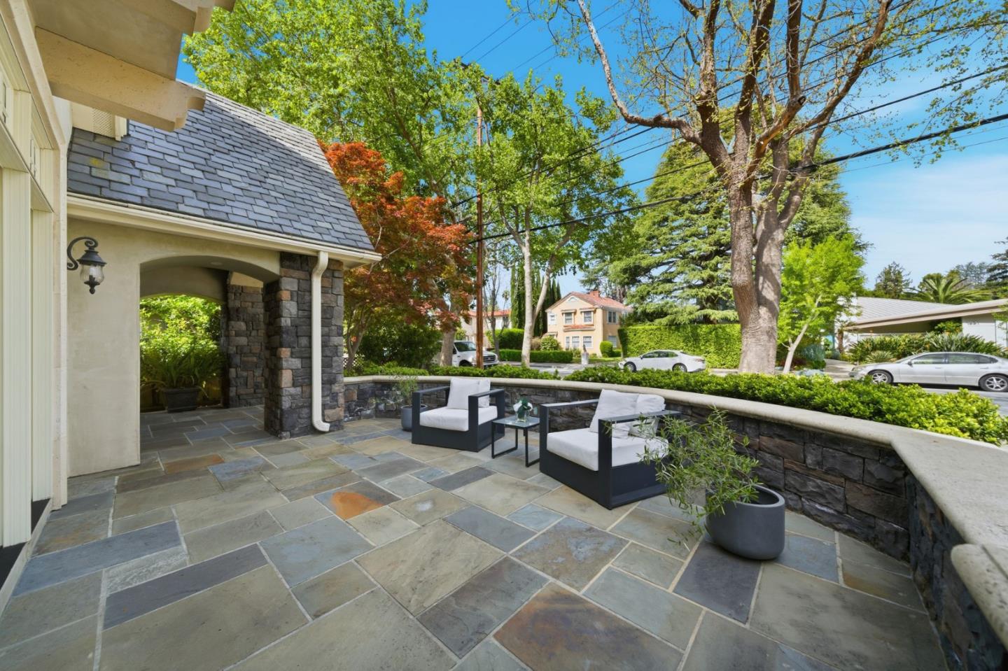 Detail Gallery Image 6 of 83 For 1826 Waverley St, Palo Alto,  CA 94301 - 4 Beds | 4 Baths