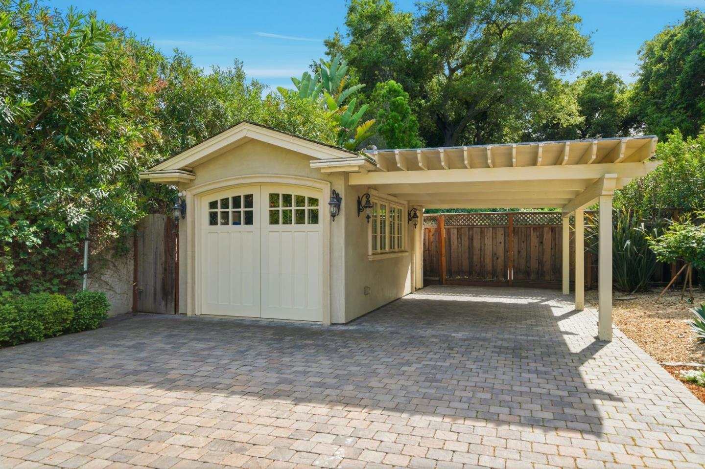 Detail Gallery Image 69 of 83 For 1826 Waverley St, Palo Alto,  CA 94301 - 4 Beds | 4 Baths