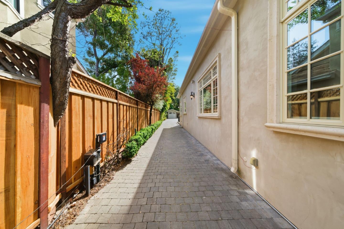 Detail Gallery Image 81 of 83 For 1826 Waverley St, Palo Alto,  CA 94301 - 4 Beds | 4 Baths