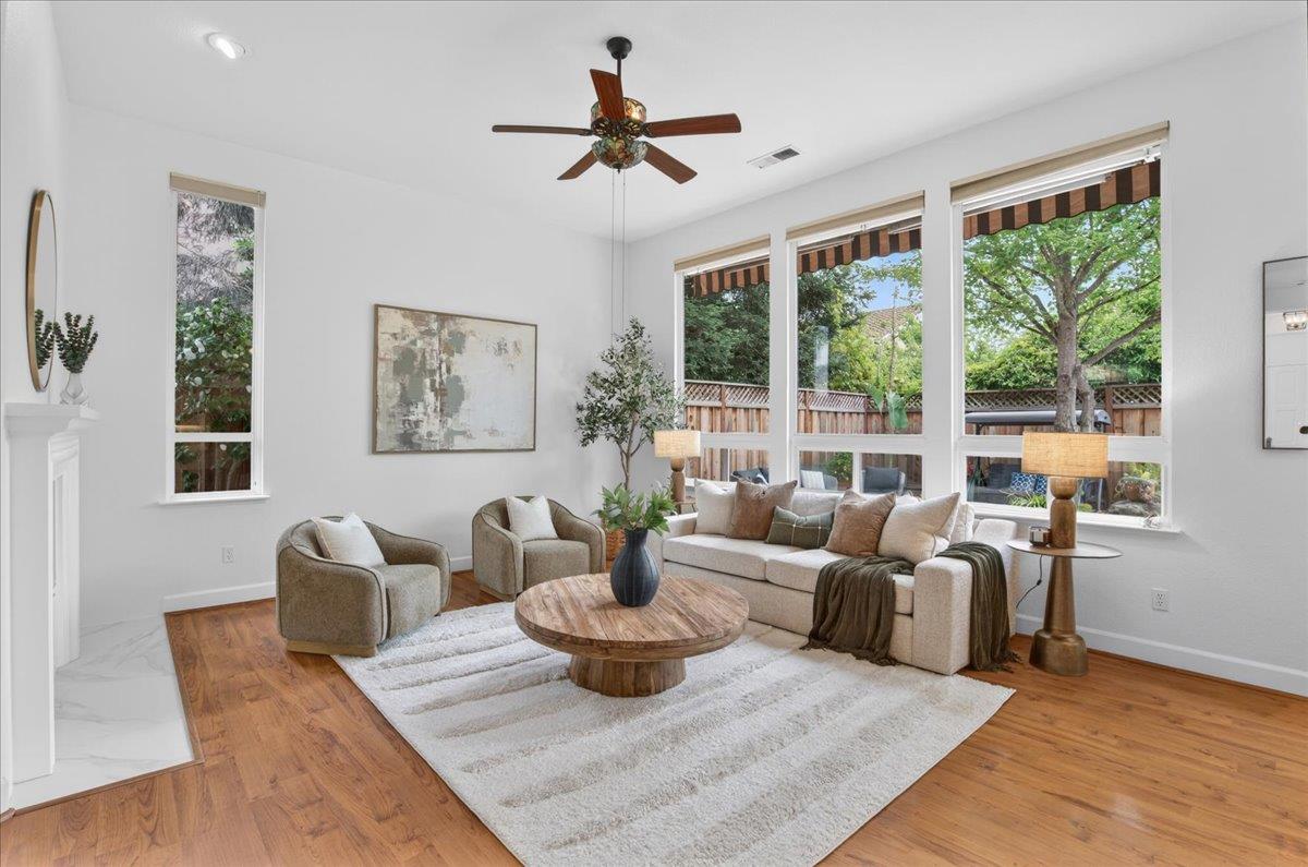 Detail Gallery Image 22 of 66 For 19135 Chinook Ct, Morgan Hill,  CA 95037 - 4 Beds | 2/1 Baths