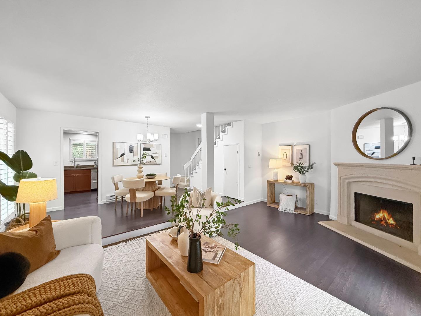 Detail Gallery Image 13 of 44 For 201 Flynn Ave #13,  Mountain View,  CA 94043 - 2 Beds | 1/1 Baths