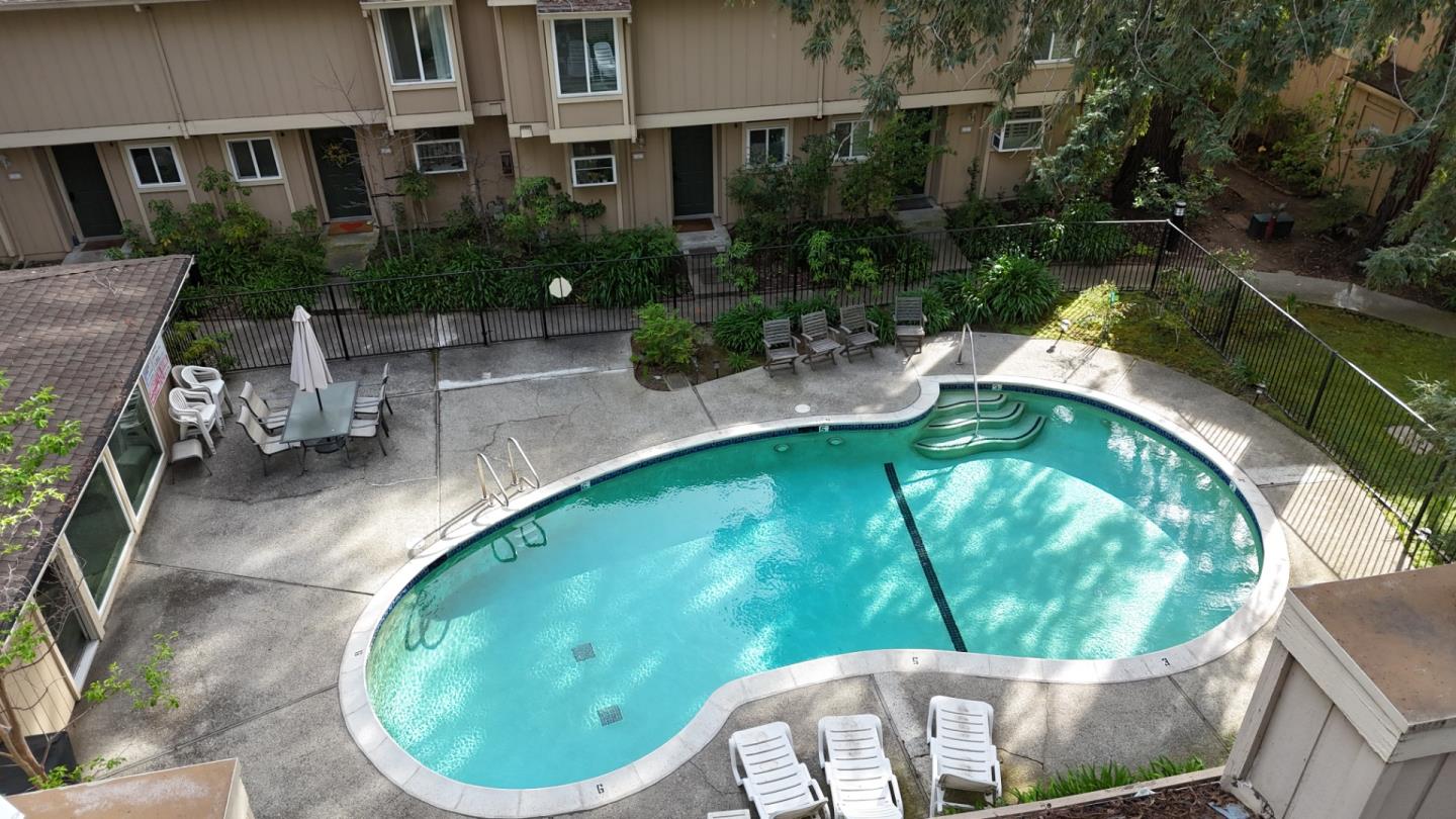 Detail Gallery Image 41 of 44 For 201 Flynn Ave #13,  Mountain View,  CA 94043 - 2 Beds | 1/1 Baths