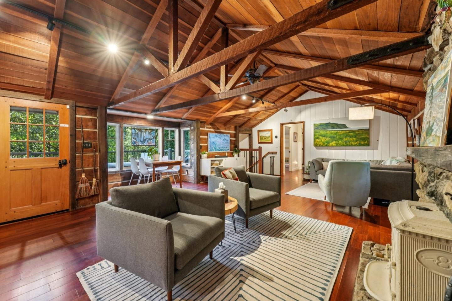 Detail Gallery Image 30 of 62 For 252 Blakewood Way, Redwood City,  CA 94062 - 3 Beds | 2 Baths