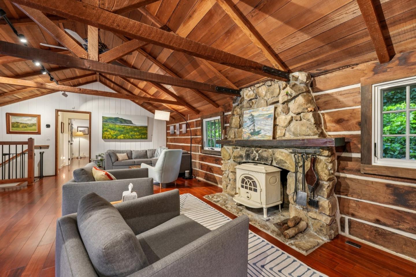 Detail Gallery Image 31 of 62 For 252 Blakewood Way, Redwood City,  CA 94062 - 3 Beds | 2 Baths