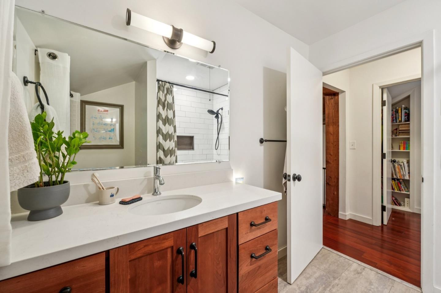 Detail Gallery Image 41 of 62 For 252 Blakewood Way, Redwood City,  CA 94062 - 3 Beds | 2 Baths