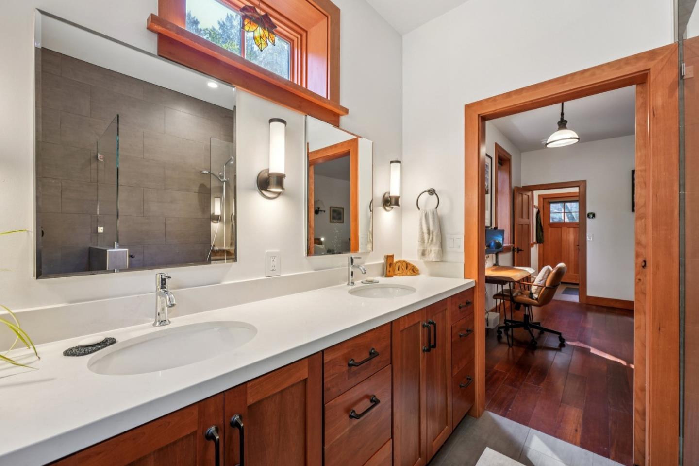 Detail Gallery Image 44 of 62 For 252 Blakewood Way, Redwood City,  CA 94062 - 3 Beds | 2 Baths