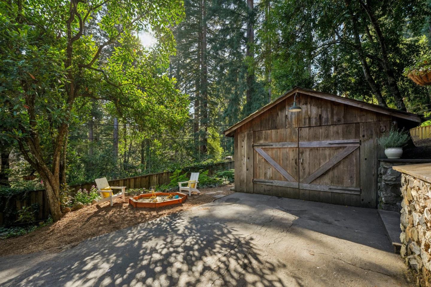 Detail Gallery Image 54 of 62 For 252 Blakewood Way, Redwood City,  CA 94062 - 3 Beds | 2 Baths