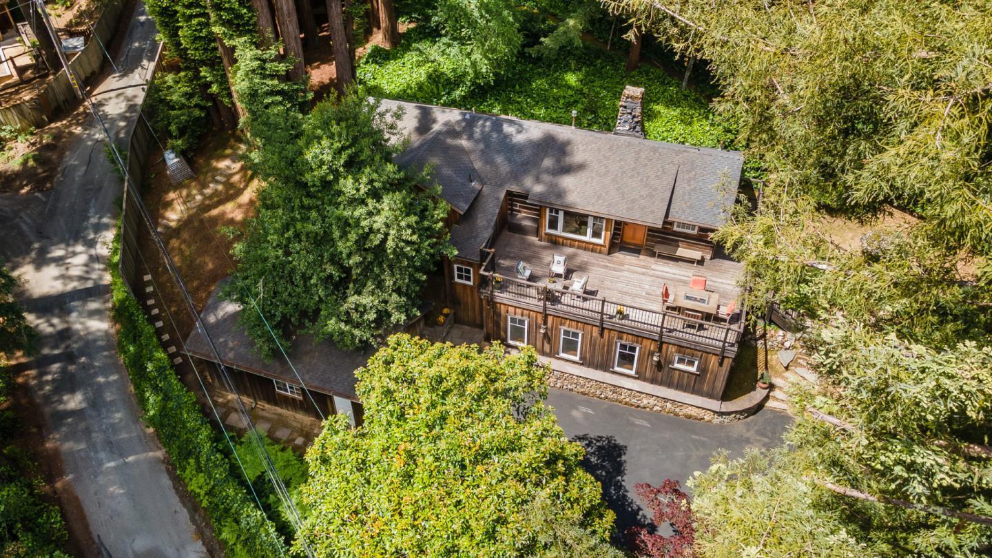 Detail Gallery Image 59 of 62 For 252 Blakewood Way, Redwood City,  CA 94062 - 3 Beds | 2 Baths