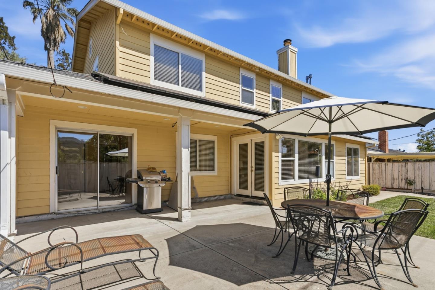 Detail Gallery Image 24 of 29 For 2160 Rosswood Dr, San Jose,  CA 95124 - 5 Beds | 3/1 Baths