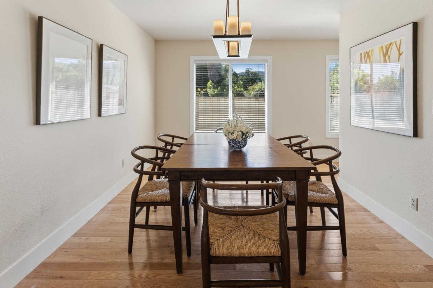 Detail Gallery Image 8 of 29 For 2160 Rosswood Dr, San Jose,  CA 95124 - 5 Beds | 3/1 Baths