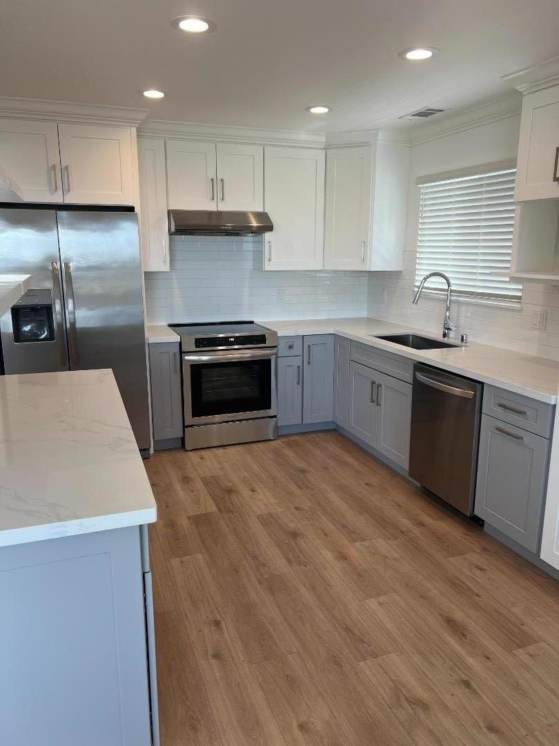 Detail Gallery Image 3 of 9 For 875 Tierra Alta St, Moss Beach,  CA 94038 - 4 Beds | 2 Baths