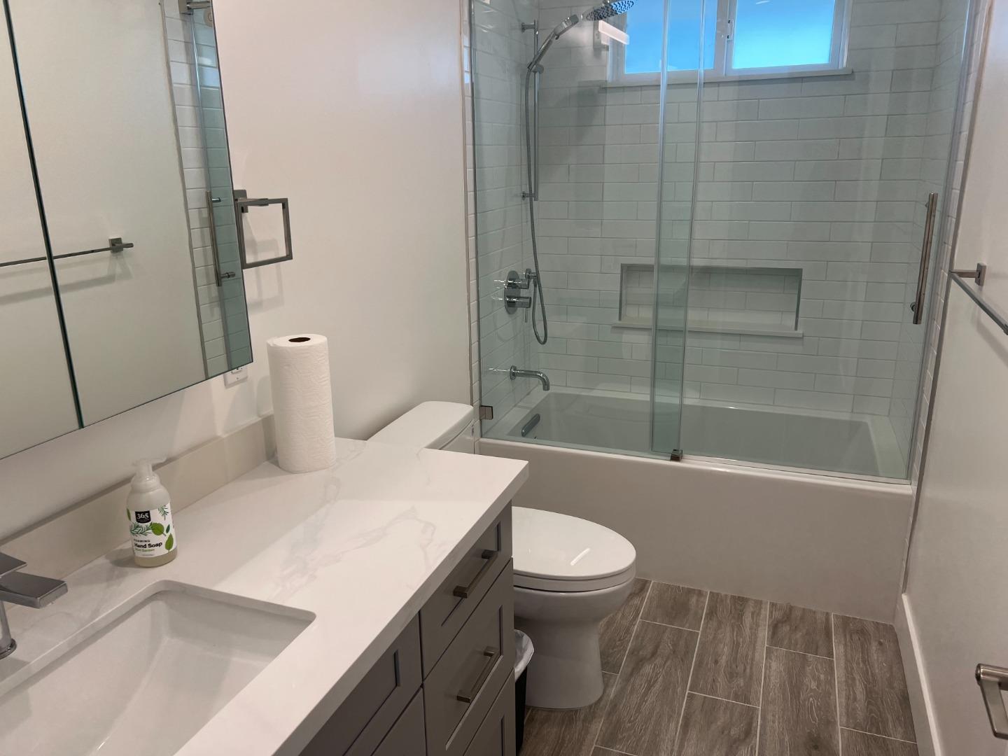 Detail Gallery Image 6 of 9 For 875 Tierra Alta St, Moss Beach,  CA 94038 - 4 Beds | 2 Baths