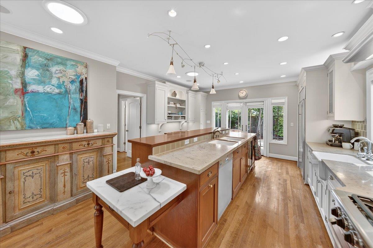 Detail Gallery Image 10 of 37 For 16839 Frank Ave, Los Gatos,  CA 95032 - 3 Beds | 2 Baths