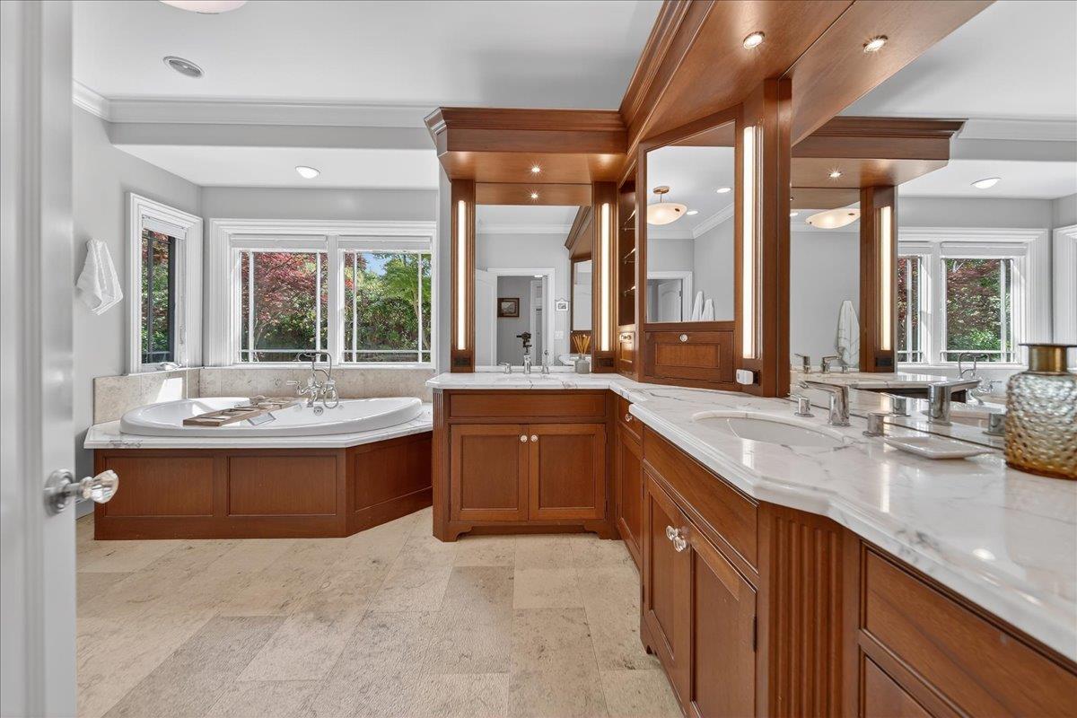 Detail Gallery Image 19 of 37 For 16839 Frank Ave, Los Gatos,  CA 95032 - 3 Beds | 2 Baths