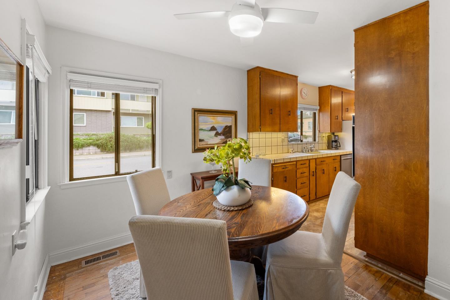 Detail Gallery Image 11 of 43 For 360 Central Ave, Pacific Grove,  CA 93950 - 2 Beds | 1 Baths