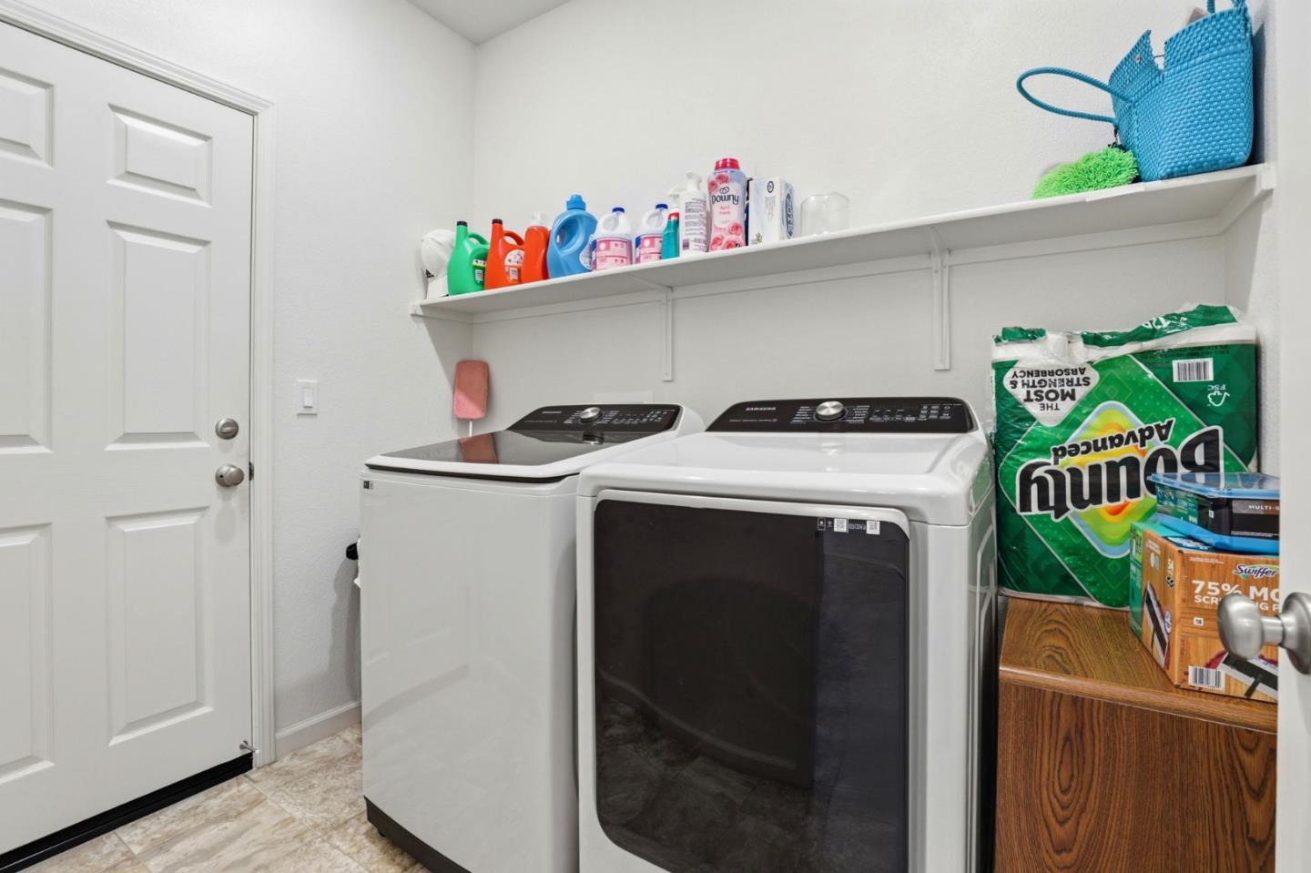 Detail Gallery Image 36 of 65 For 805 Klamath Way, Hollister,  CA 95023 - 4 Beds | 3 Baths