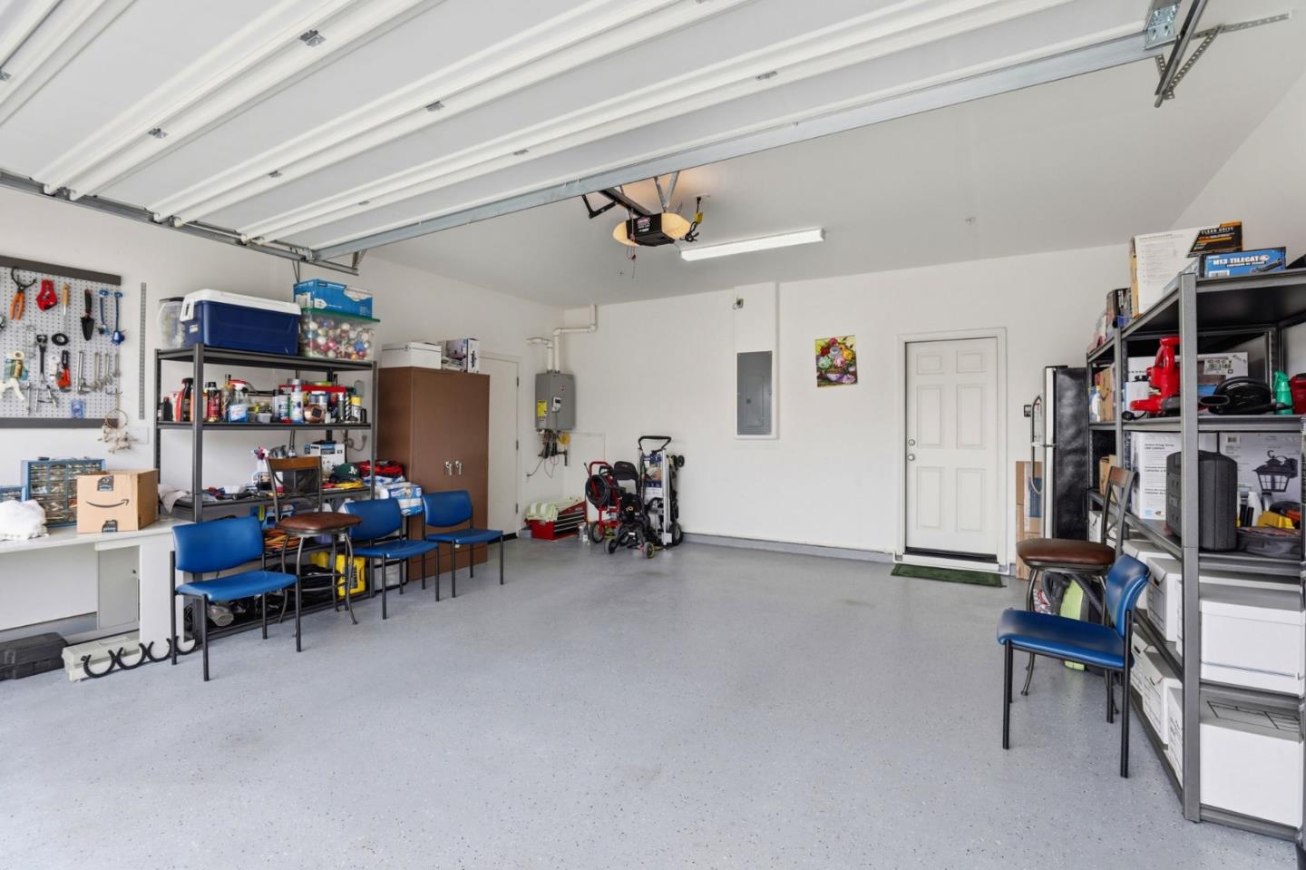 Detail Gallery Image 37 of 65 For 805 Klamath Way, Hollister,  CA 95023 - 4 Beds | 3 Baths