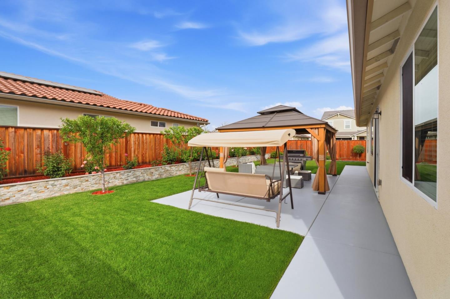 Detail Gallery Image 41 of 65 For 805 Klamath Way, Hollister,  CA 95023 - 4 Beds | 3 Baths