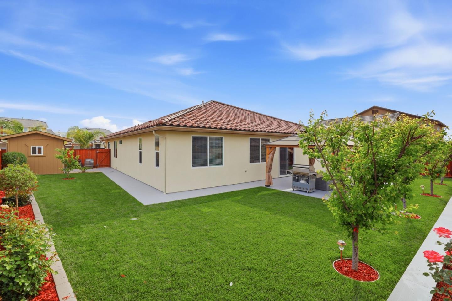 Detail Gallery Image 43 of 65 For 805 Klamath Way, Hollister,  CA 95023 - 4 Beds | 3 Baths