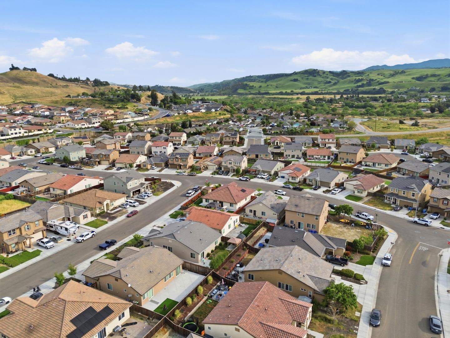 Detail Gallery Image 63 of 65 For 805 Klamath Way, Hollister,  CA 95023 - 4 Beds | 3 Baths