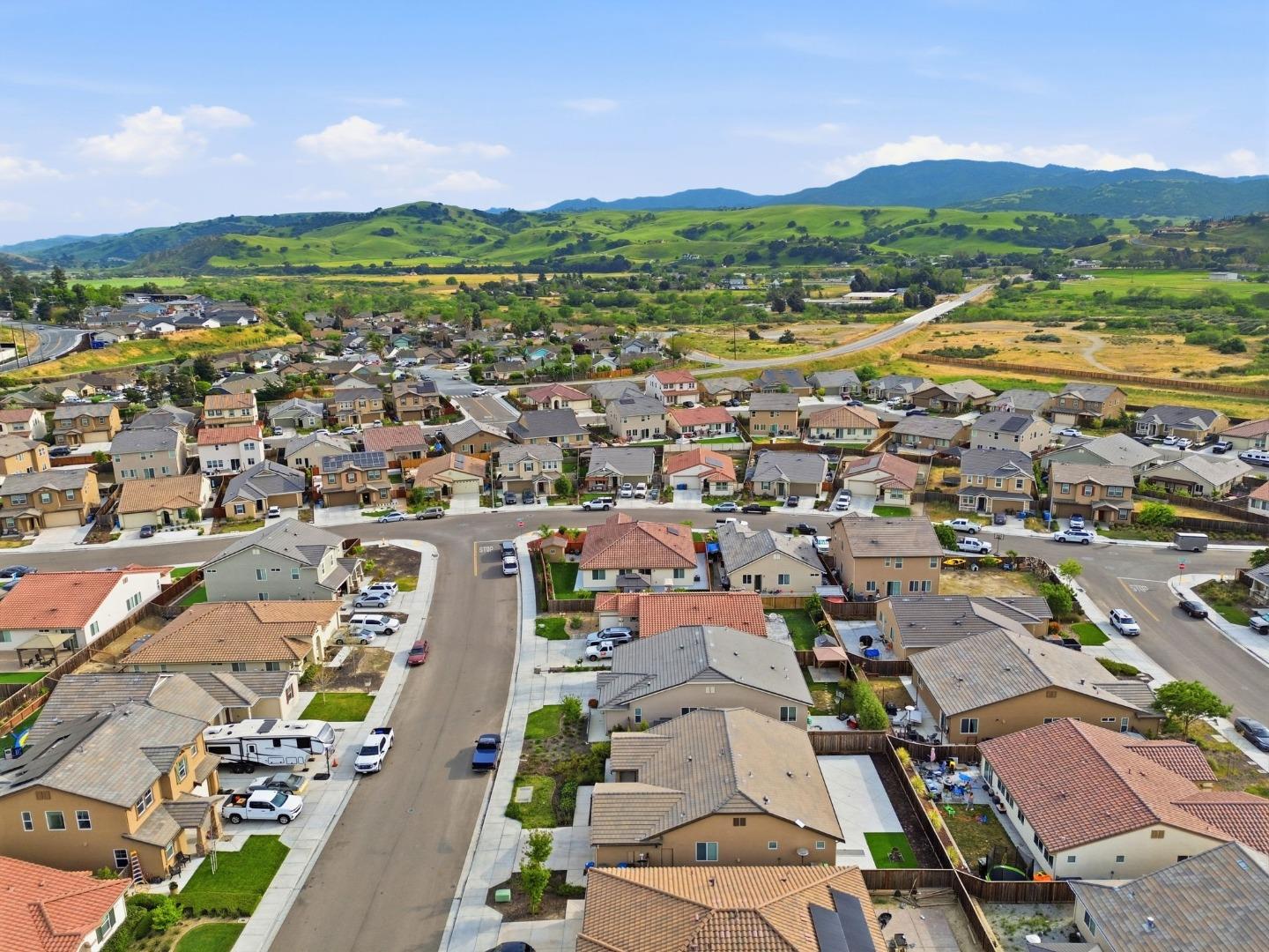 Detail Gallery Image 64 of 65 For 805 Klamath Way, Hollister,  CA 95023 - 4 Beds | 3 Baths