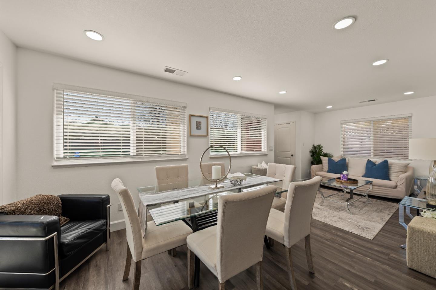 Detail Gallery Image 14 of 44 For 2180 Patton Ave, Napa,  CA 94559 - 4 Beds | 4 Baths