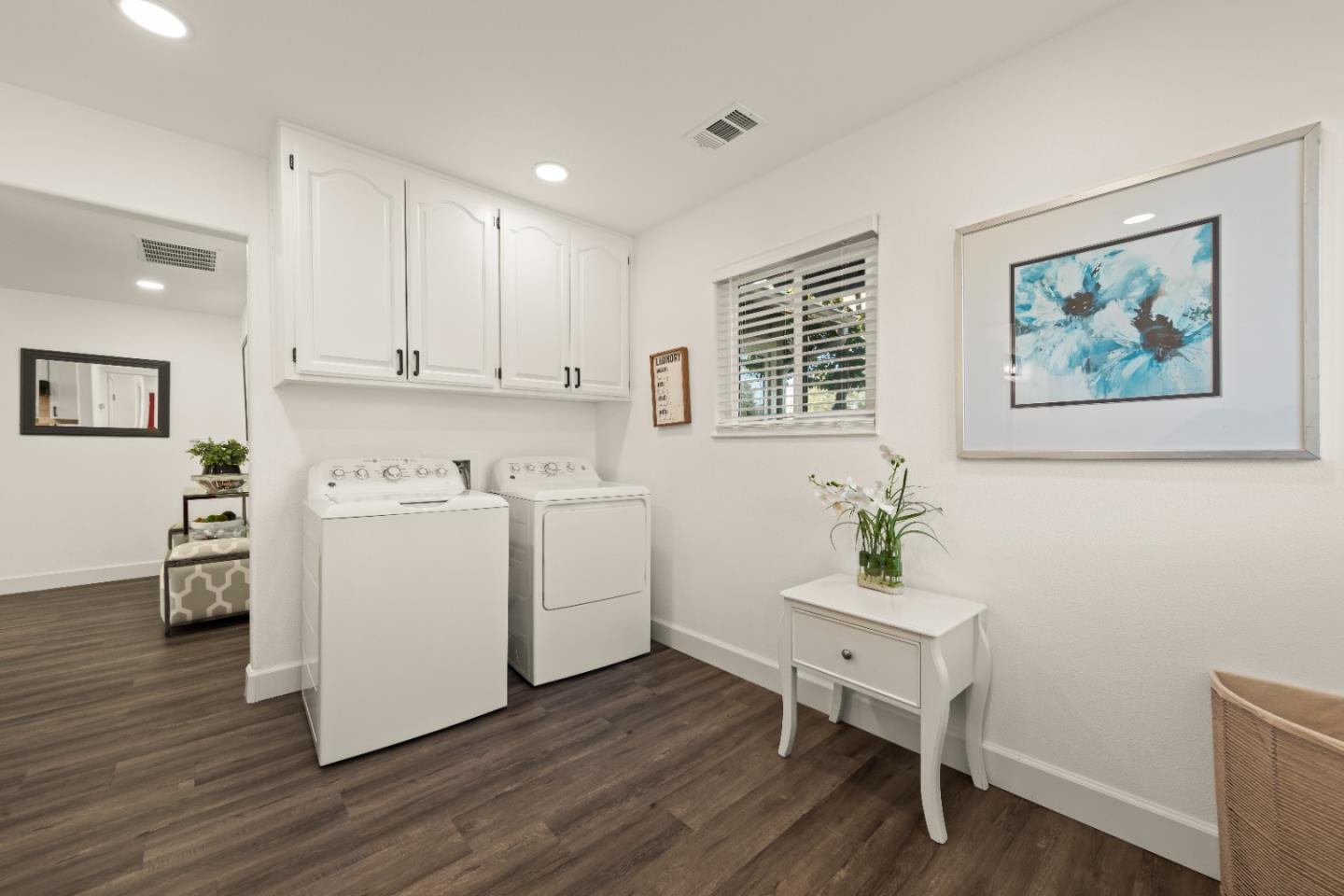 Detail Gallery Image 20 of 44 For 2180 Patton Ave, Napa,  CA 94559 - 4 Beds | 4 Baths