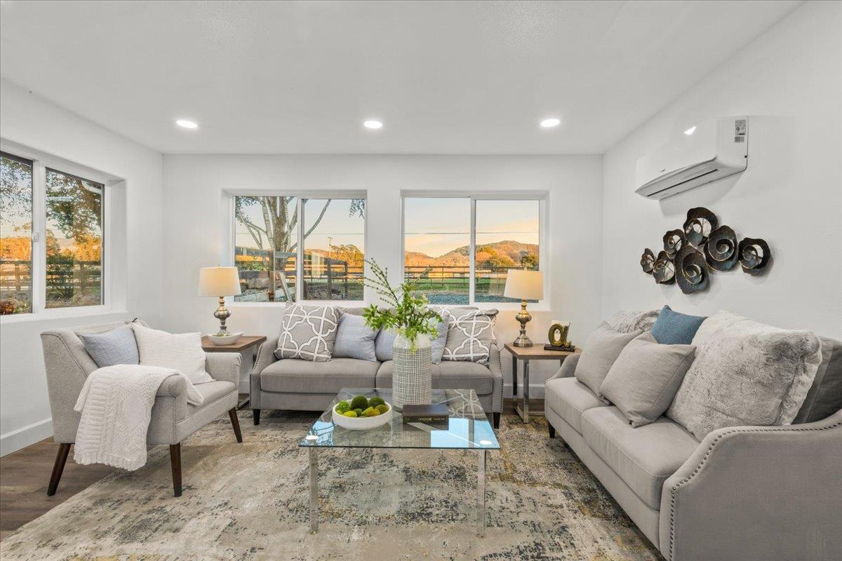 Detail Gallery Image 26 of 44 For 2180 Patton Ave, Napa,  CA 94559 - 4 Beds | 4 Baths