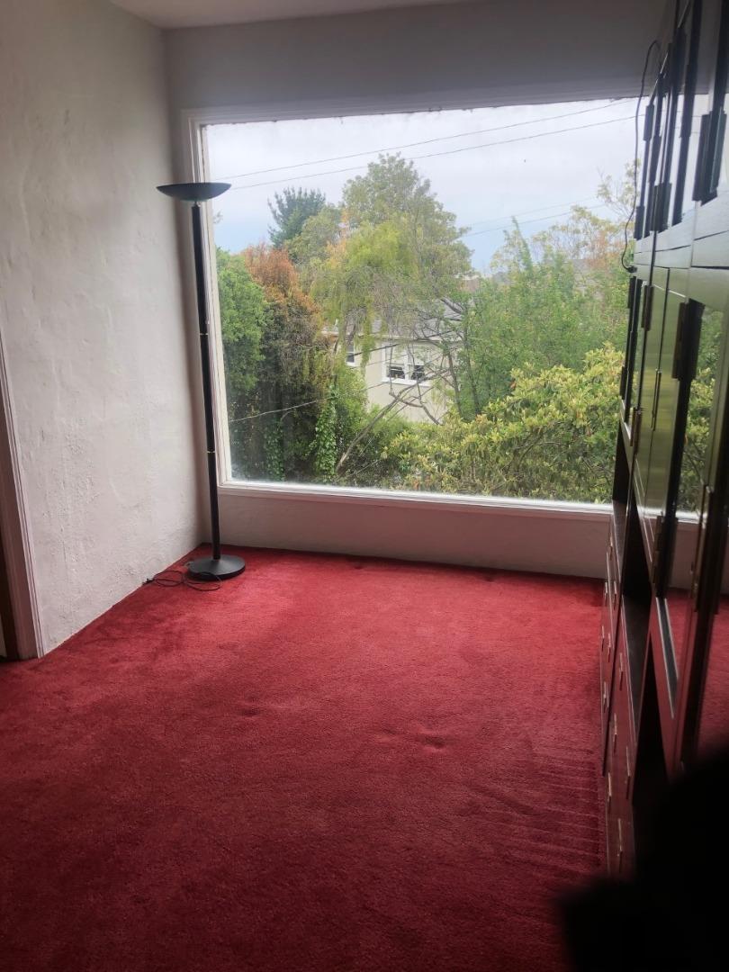 Detail Gallery Image 9 of 49 For 130 El Bonito Way, Millbrae,  CA 94030 - 4 Beds | 2/1 Baths