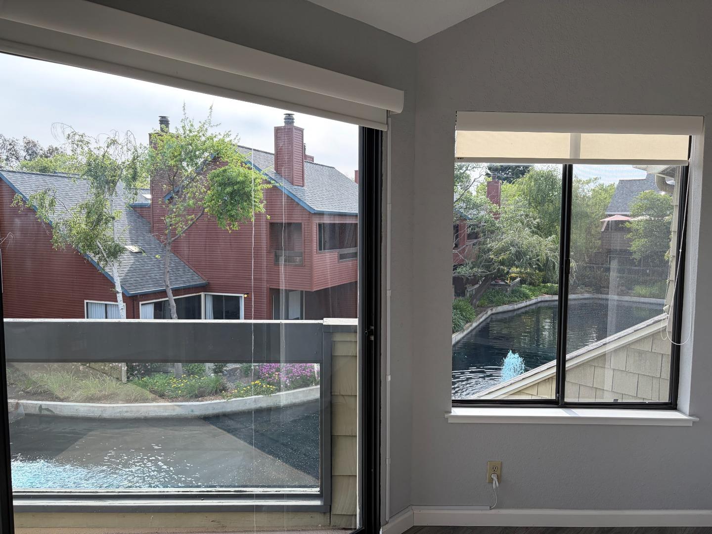 Detail Gallery Image 7 of 19 For 1157 Shoreline, San Mateo,  CA 94404 - 1 Beds | 1/1 Baths