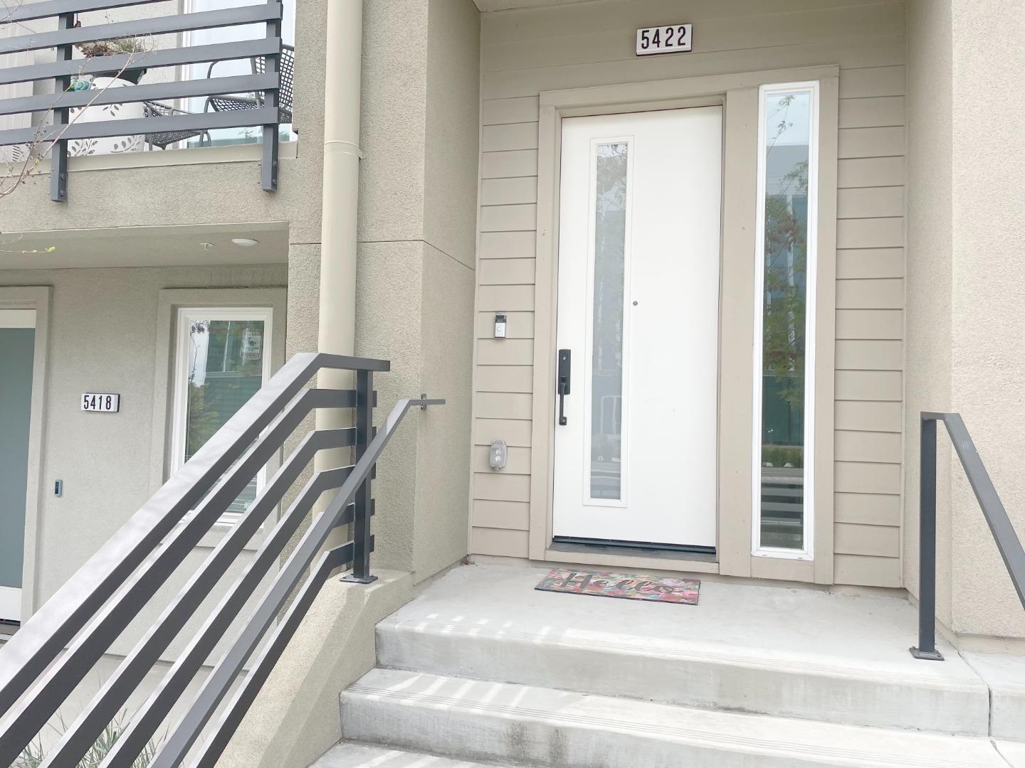 Detail Gallery Image 3 of 28 For 5422 Arnold Rd, Dublin,  CA 94568 - 4 Beds | 3 Baths