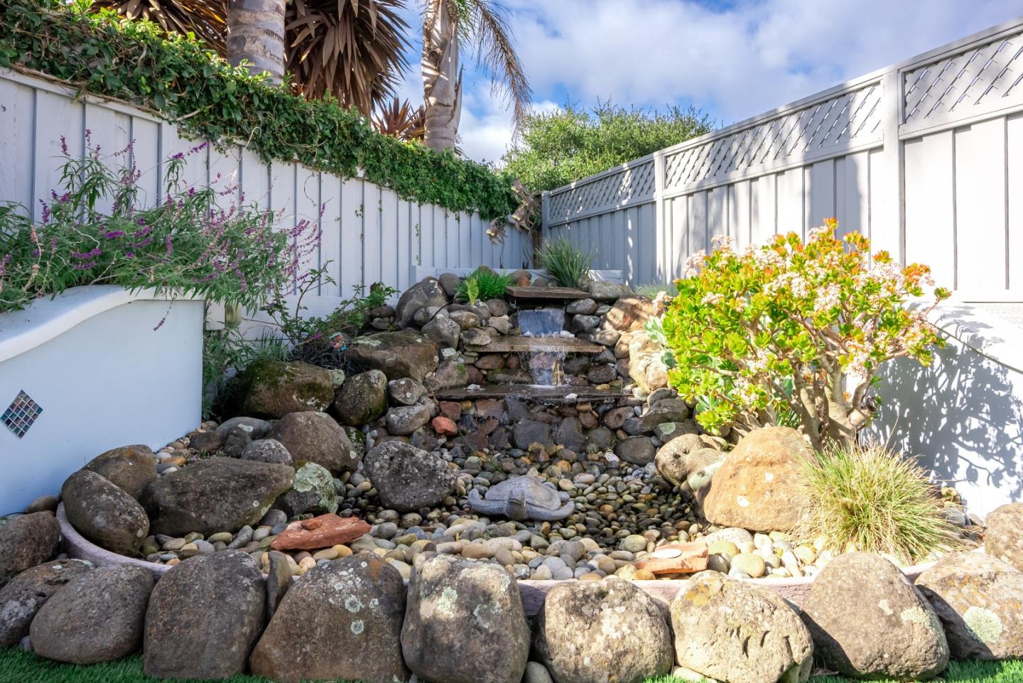 Detail Gallery Image 30 of 31 For 106 Santina Ct, Santa Cruz,  CA 95062 - 3 Beds | 2/1 Baths