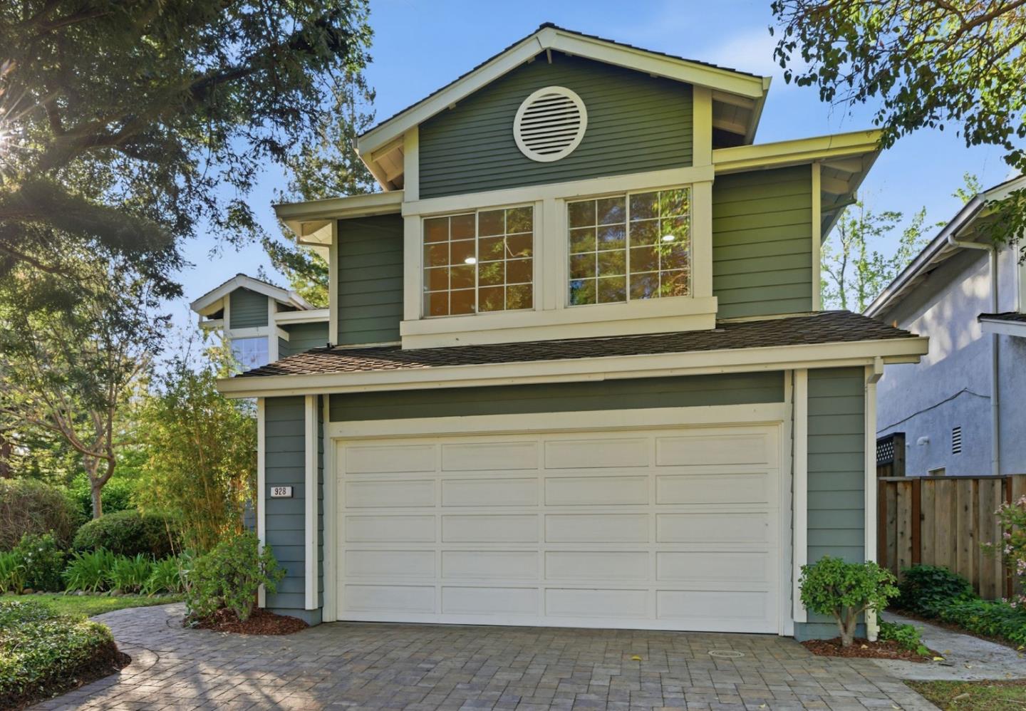 Detail Gallery Image 2 of 53 For 928 Knightsbridge Ln, Redwood City,  CA 94061 - 3 Beds | 2/1 Baths