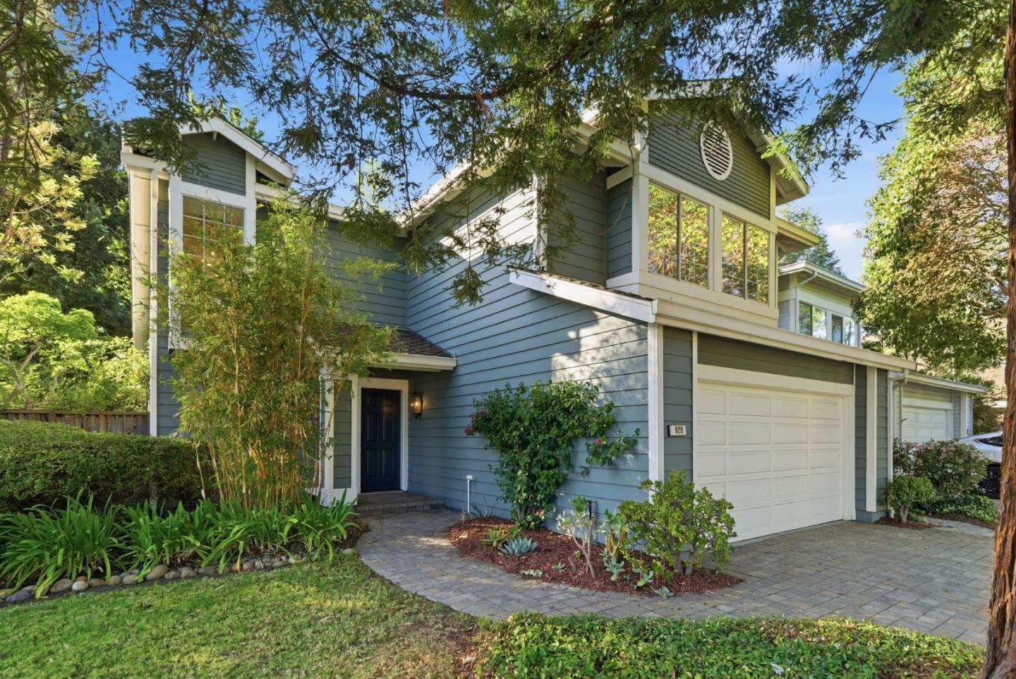 Detail Gallery Image 3 of 53 For 928 Knightsbridge Ln, Redwood City,  CA 94061 - 3 Beds | 2/1 Baths