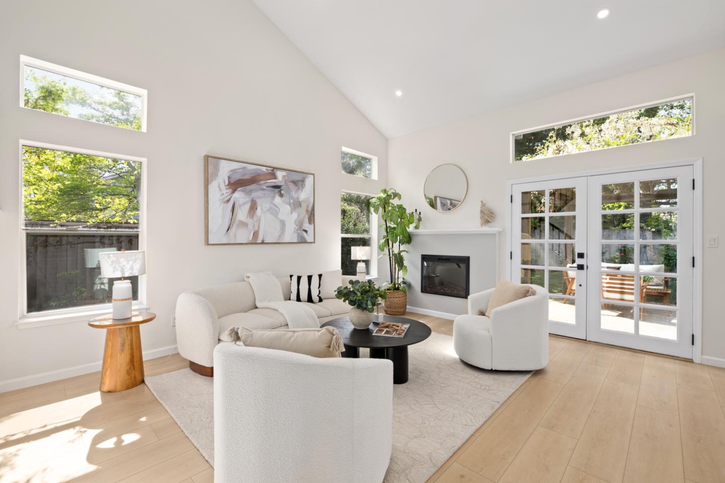 Detail Gallery Image 6 of 53 For 928 Knightsbridge Ln, Redwood City,  CA 94061 - 3 Beds | 2/1 Baths