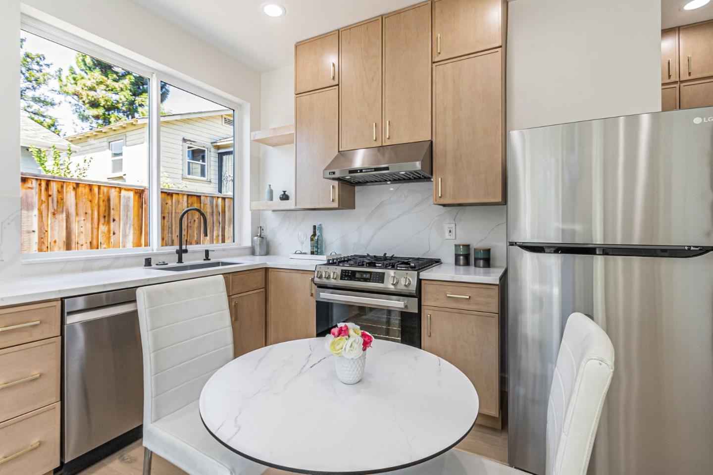 Detail Gallery Image 11 of 28 For 225 S Mathilda Ave, Sunnyvale,  CA 94086 - 3 Beds | 2 Baths