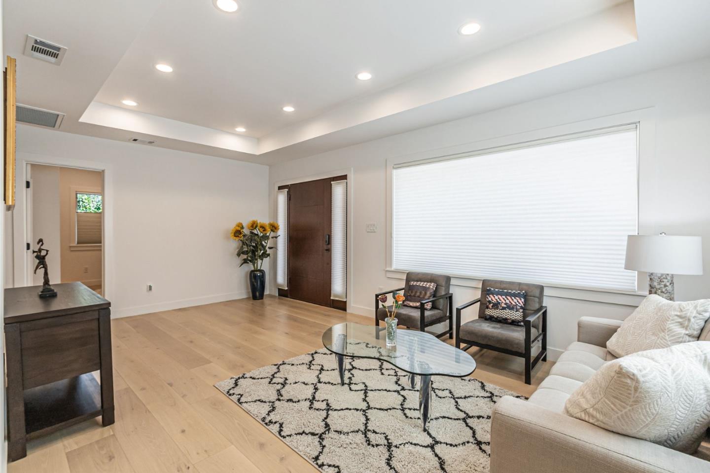 Detail Gallery Image 3 of 28 For 225 S Mathilda Ave, Sunnyvale,  CA 94086 - 3 Beds | 2 Baths