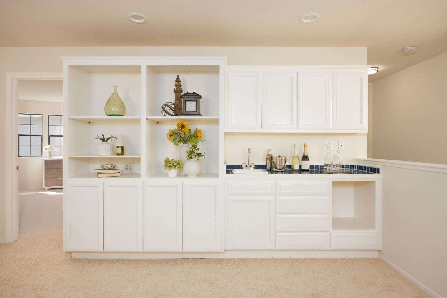 Detail Gallery Image 11 of 39 For 515 Sonora Ave, El Granada,  CA 94018 - 5 Beds | 3 Baths